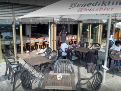 Foto: Elbterrasse im F&amp;uuml;rstengarten - Sch&amp;uuml;tzenhaus